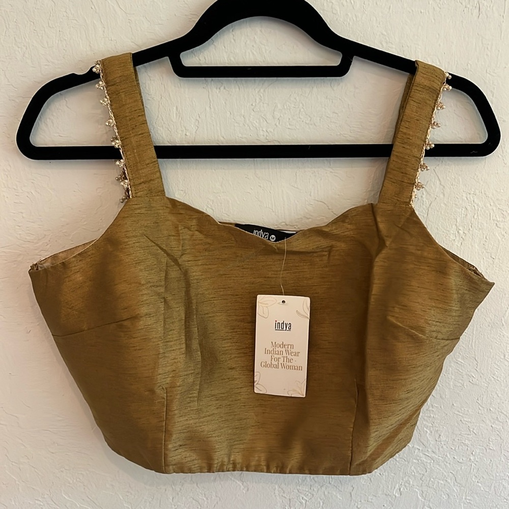 Gold Scallop Neck Crop Top